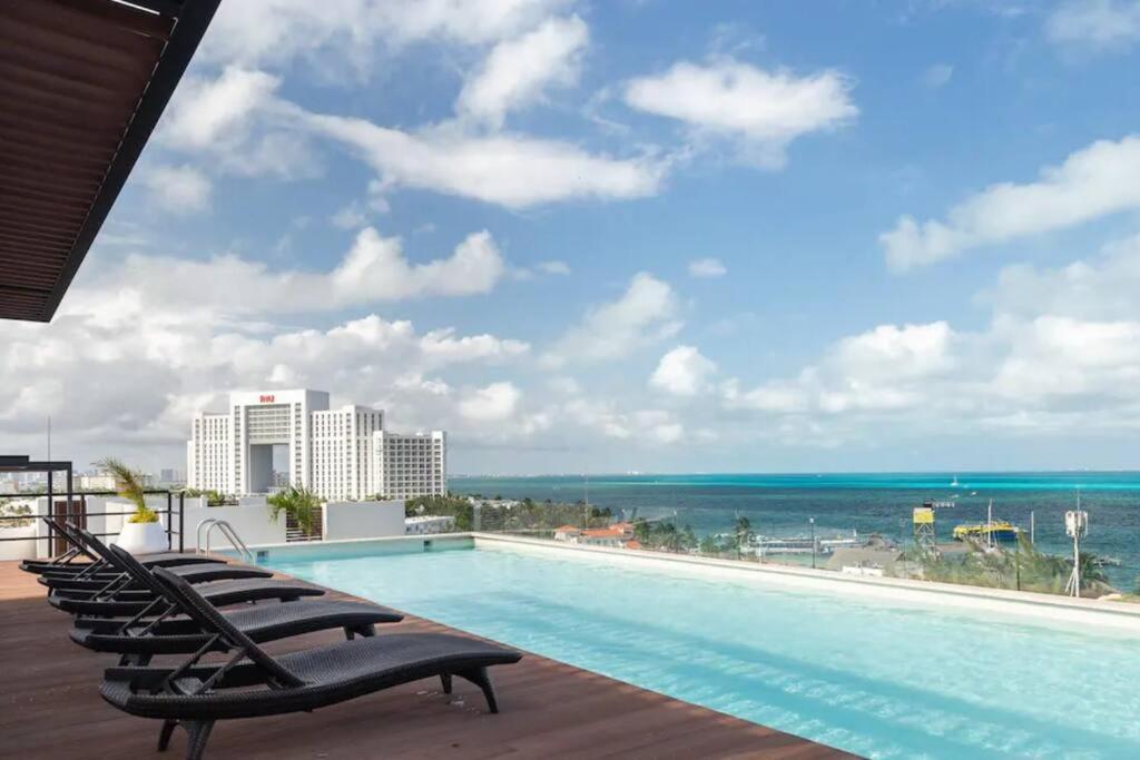 Beautiful Room Well Located In The Hotel Zone Of Cancún Esterno foto